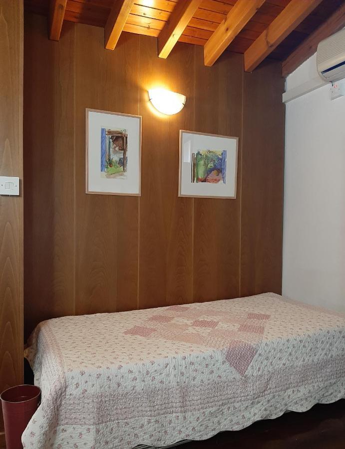 Blue Cottage Apsiou Luaran gambar